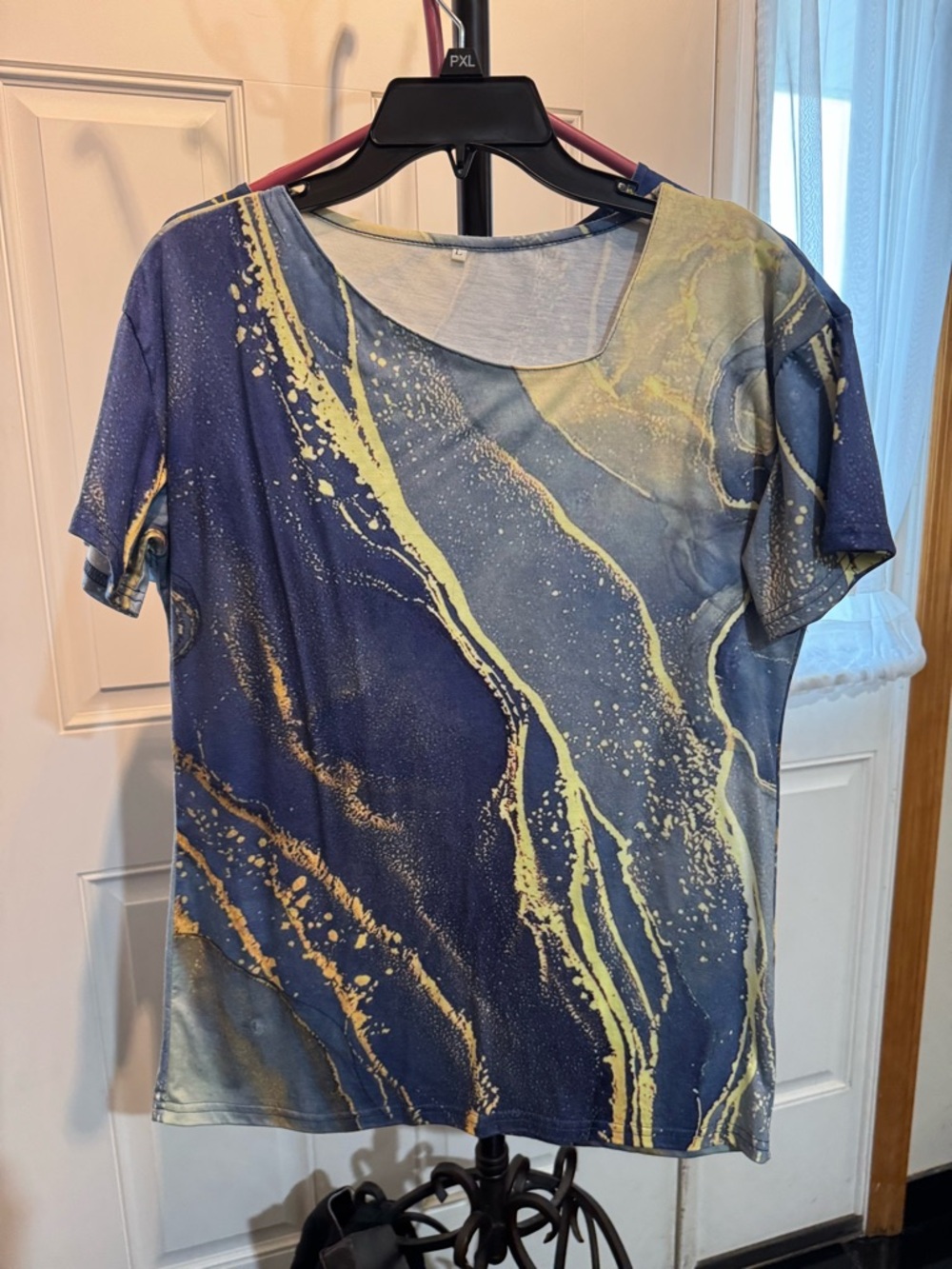 Abstract Marble-Print Short Sleeve Top in Blue and Yellow